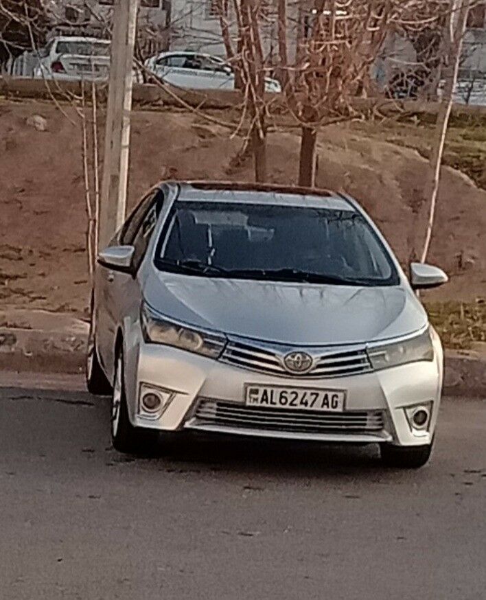 Toyota Corolla 2014 - 151 000 TMT - Ашхабад - img 4