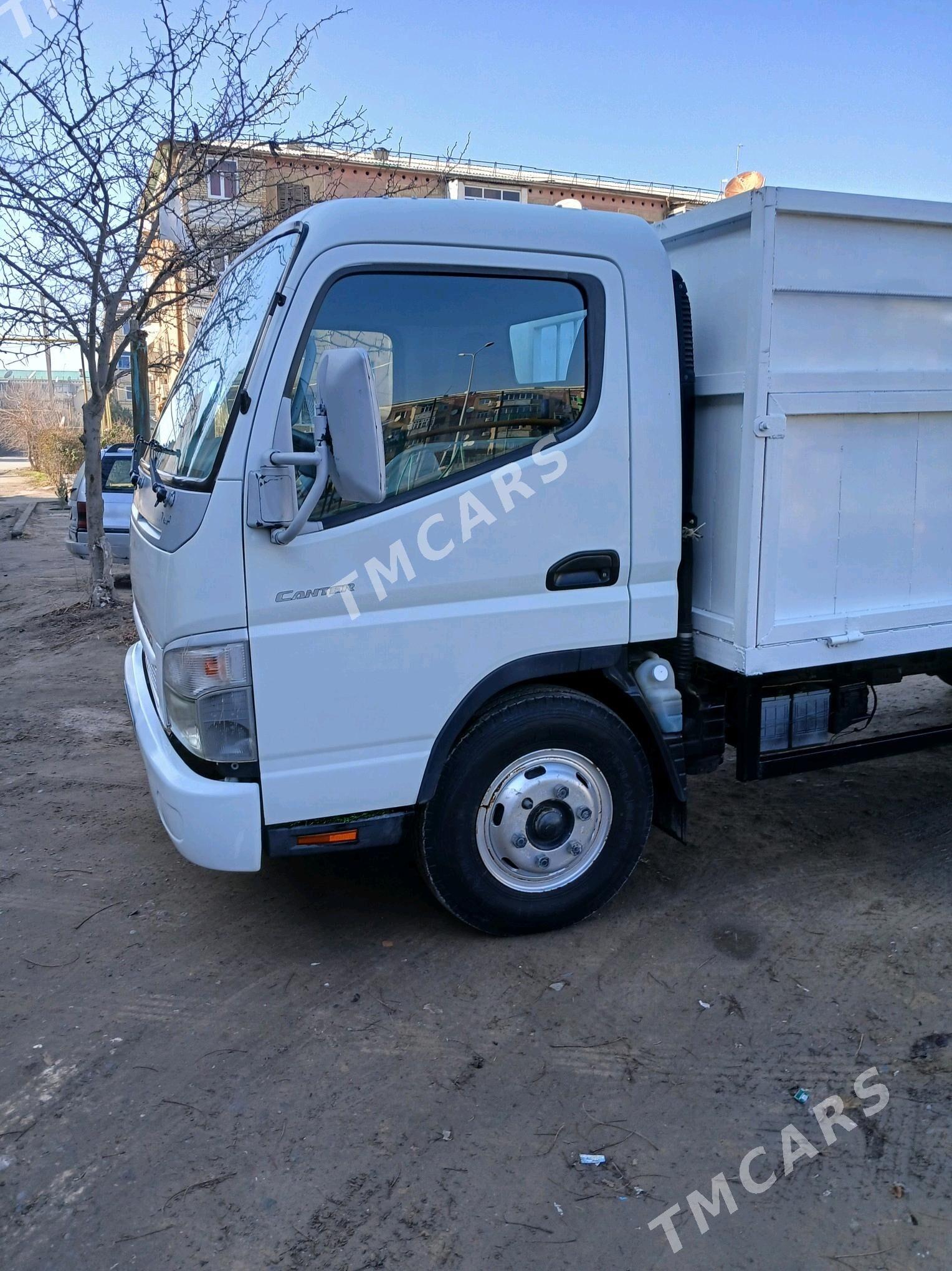 Mitsubishi Canter 2010 - 320 000 TMT - Туркменабат - img 7