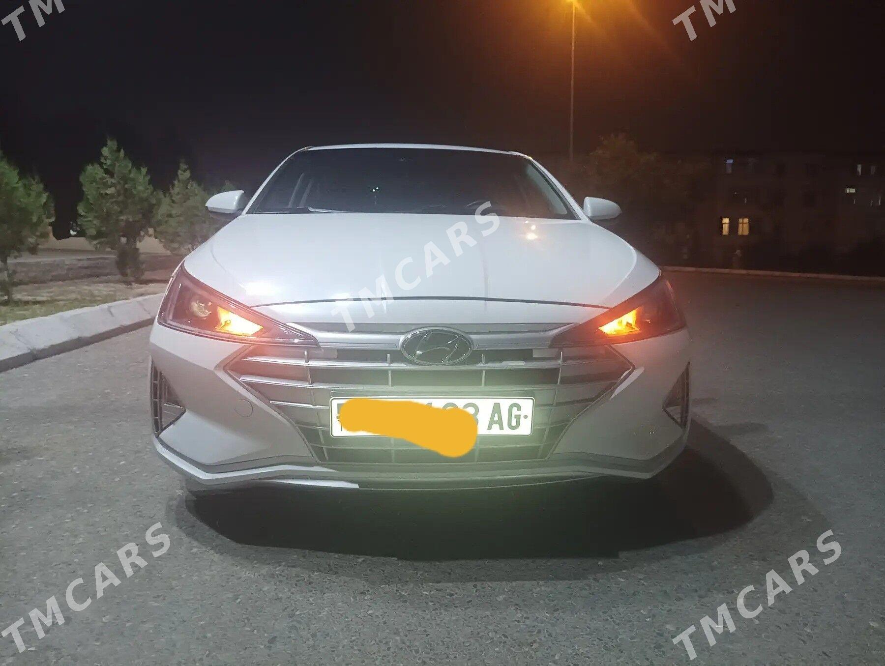 Hyundai Elantra 2019 - 193 000 TMT - Aşgabat - img 4