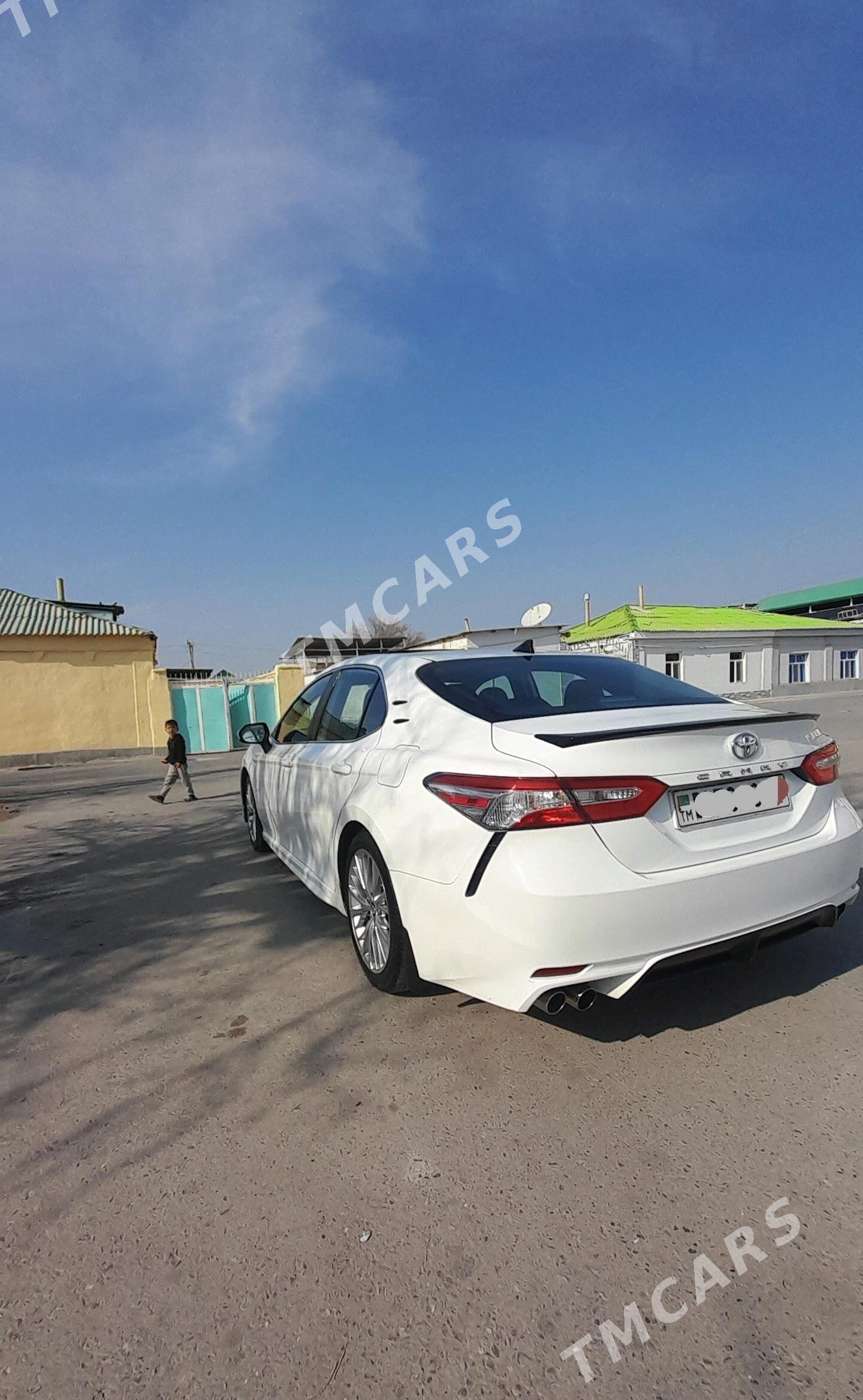 Toyota Camry 2020 - 335 000 TMT - Ашхабад - img 4