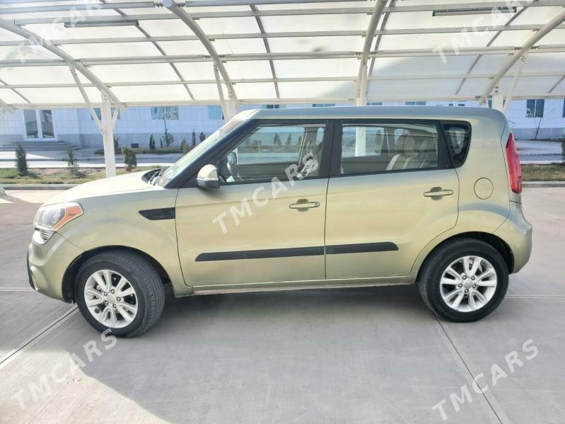 Kia Soul 2011 - 120 000 TMT - Дашогуз - img 9