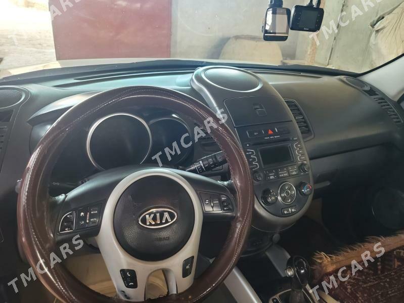 Kia Soul 2011 - 120 000 TMT - Дашогуз - img 5