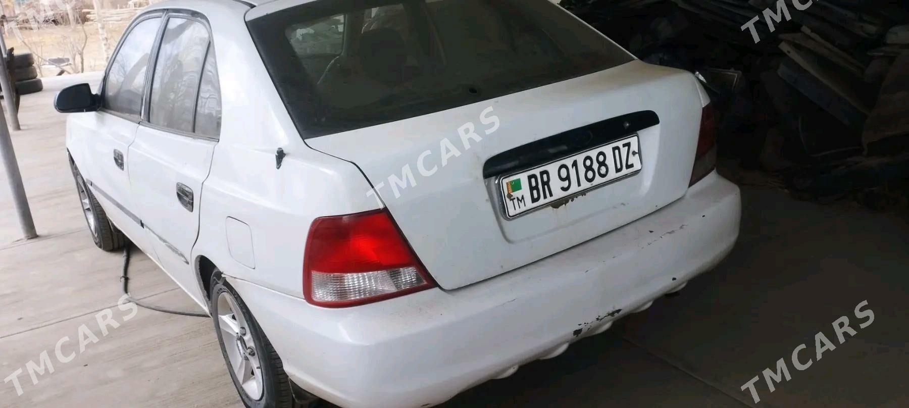 Hyundai Accent 2001 - 32 000 TMT - Губадаг - img 2