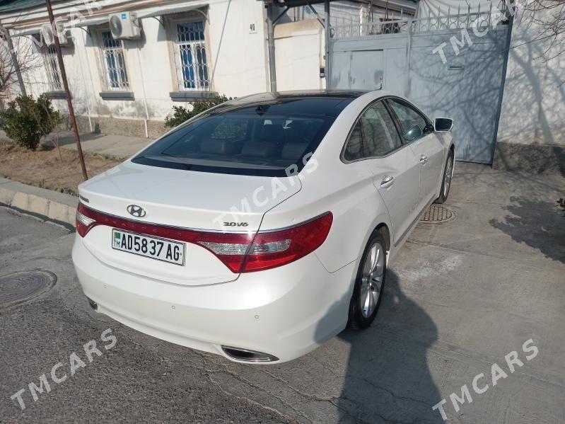 Hyundai Grandeur 2013 - 260 000 TMT - Ашхабад - img 4