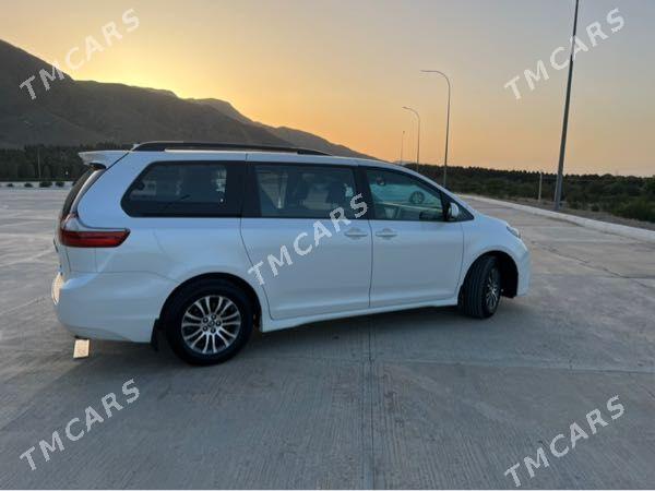 Toyota Sienna 2020 - 465 000 TMT - Багир - img 7