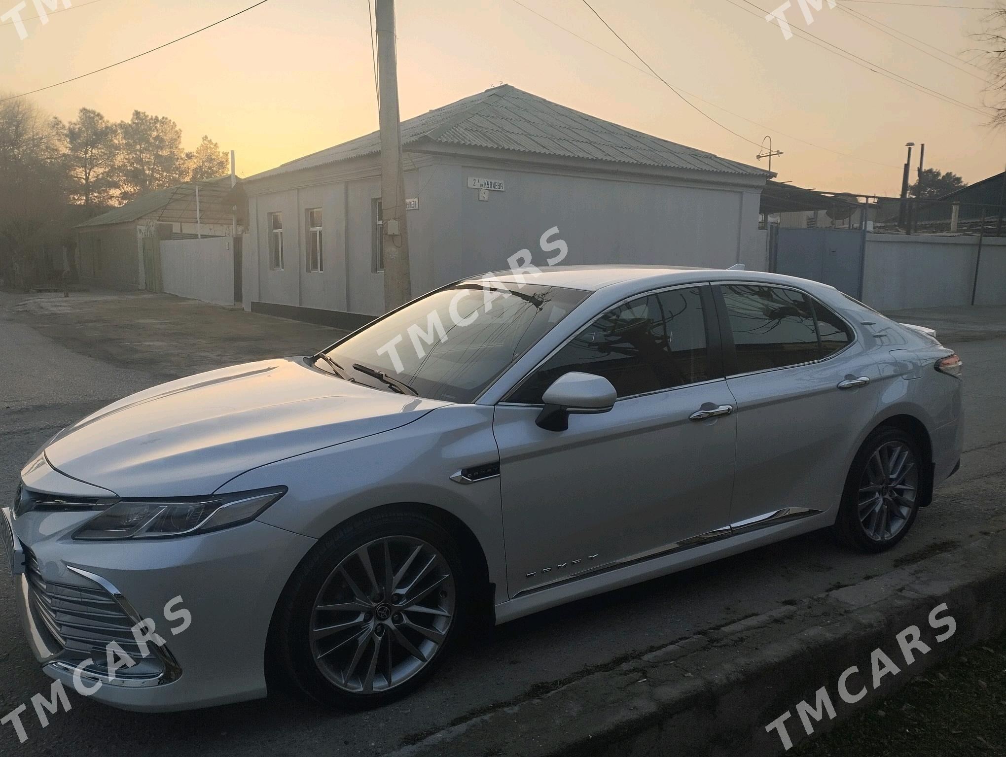 Toyota Camry 2020 - 265 000 TMT - Ашхабад - img 9