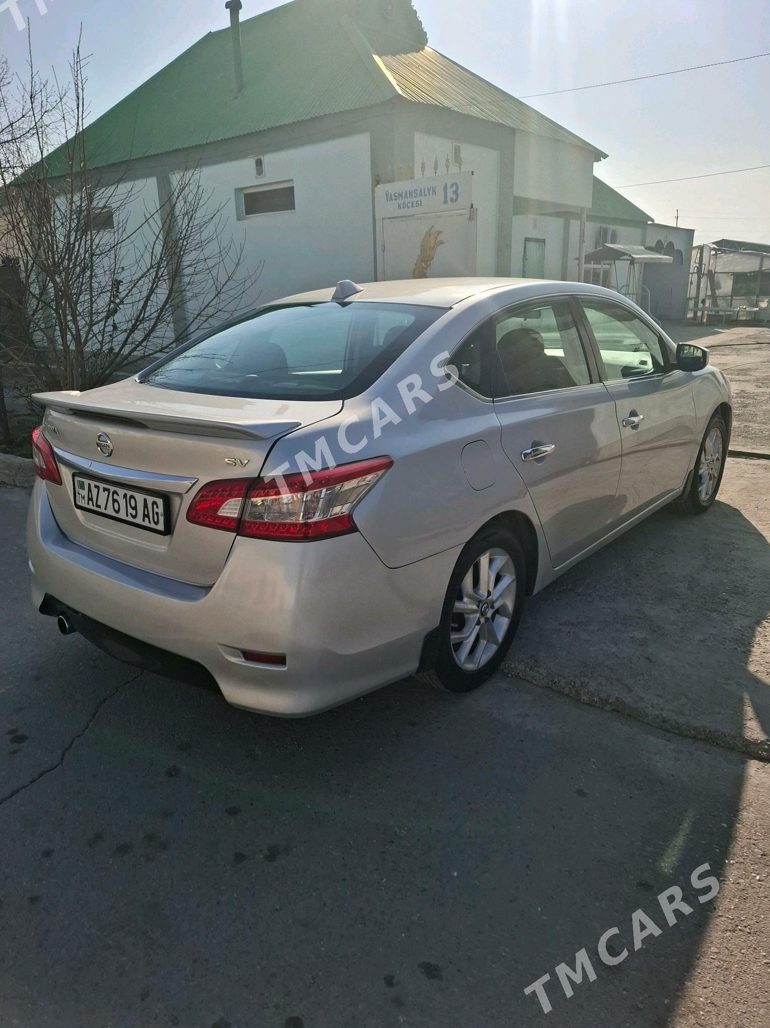 Nissan Sentra 2014 - 123 000 TMT - Büzmeýin - img 2