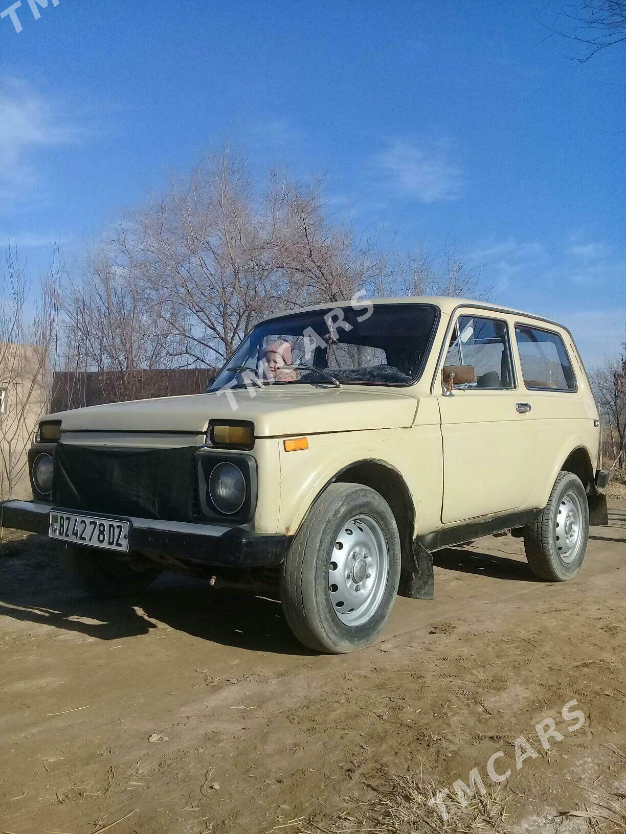 Lada Niva 1981 - 16 000 TMT - Gurbansoltan Eje - img 3