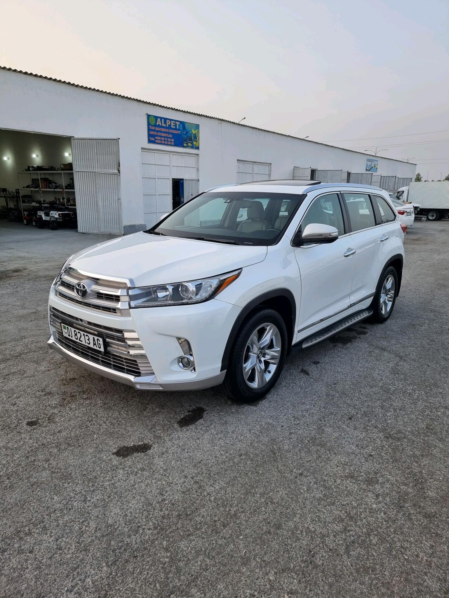 Toyota Highlander 2016 - 404 000 TMT - Büzmeýin GRES - img 2