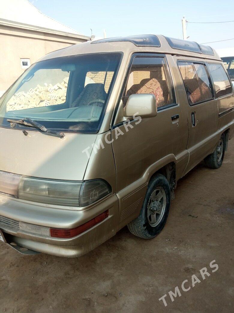 Toyota Town Ace 1992 - 33 000 TMT - Мары - img 3