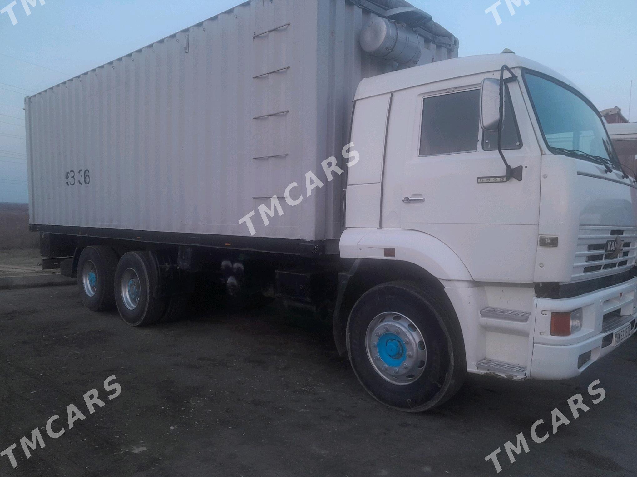 Kamaz 6520 2008 - 400 000 TMT - Гурбансолтан Едже - img 2