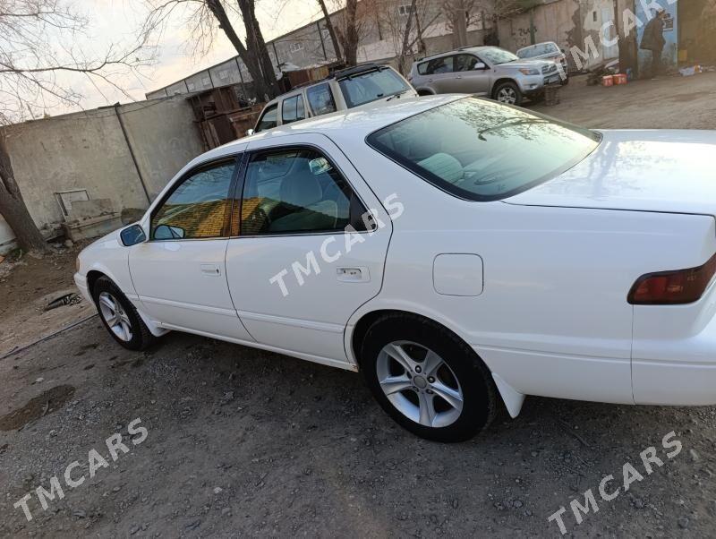 Toyota Camry 1999 - 110 000 TMT - Мары - img 3