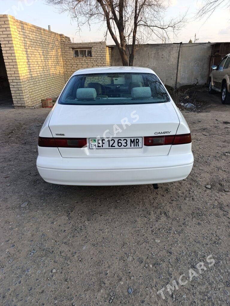 Toyota Camry 1999 - 110 000 TMT - Мары - img 2