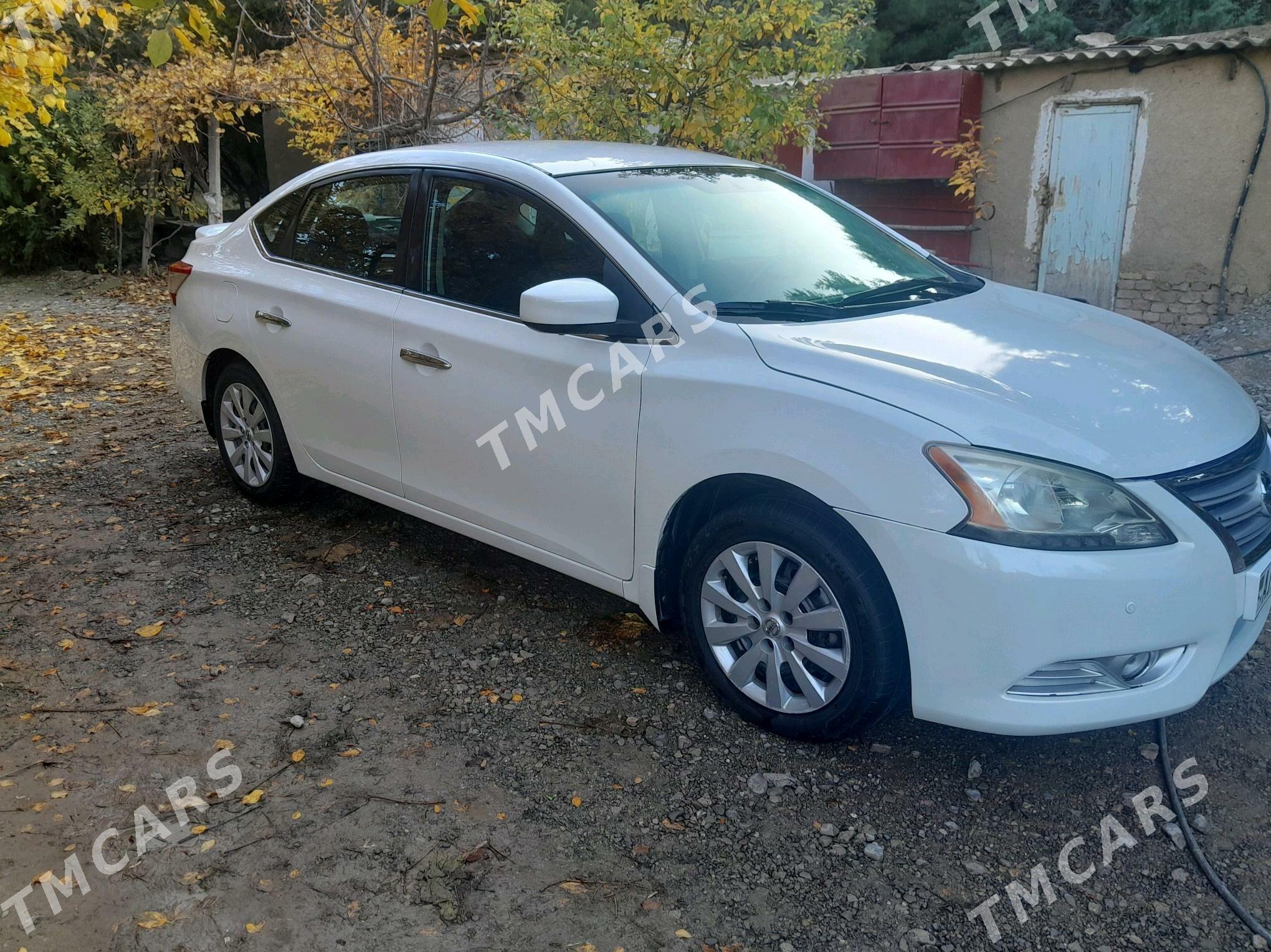 Nissan Sentra 2013 - 130 000 TMT - Багир - img 8