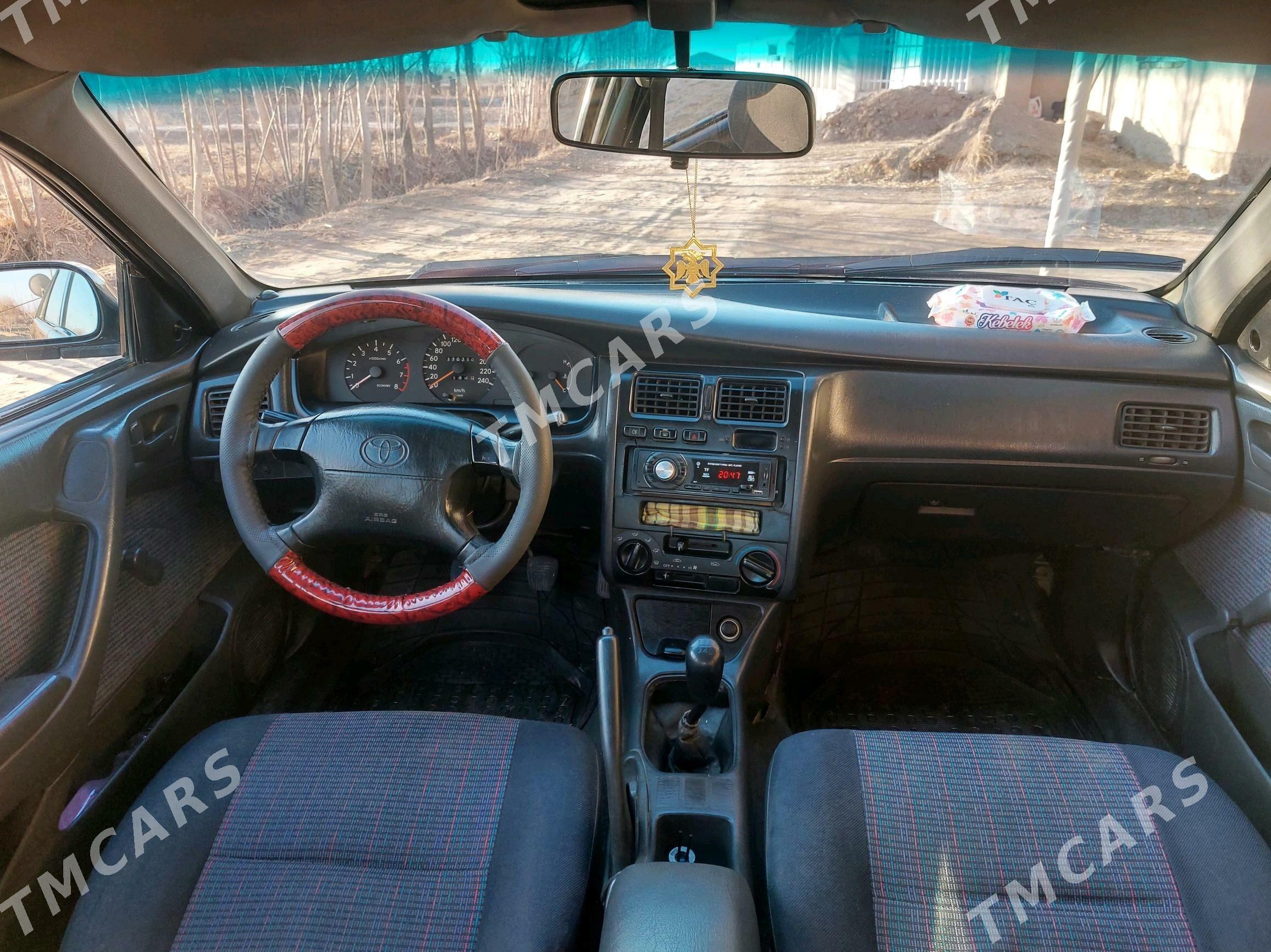 Toyota Carina 1995 - 65 000 TMT - Губадаг - img 3