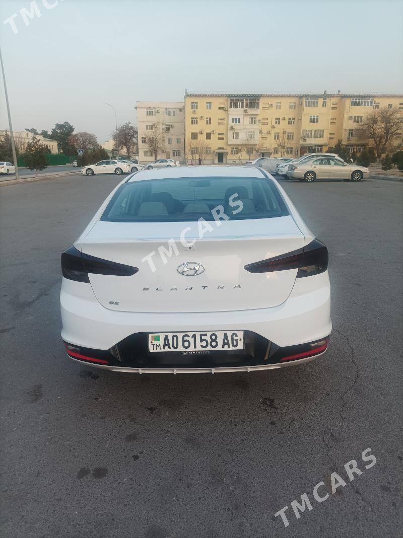 Hyundai Elantra 2019 - 215 000 TMT - Büzmeýin - img 2