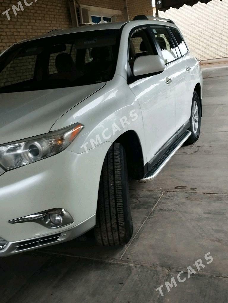 Toyota Highlander 2011 - 290 000 TMT - Туркменгала - img 5