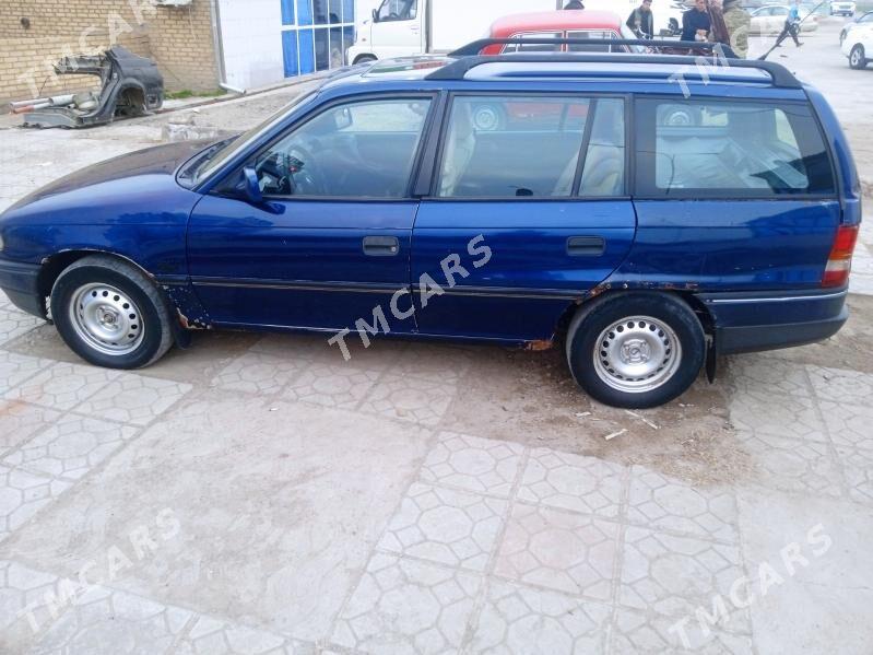 Toyota Vista 1992 - 25 000 TMT - Векильбазар - img 3