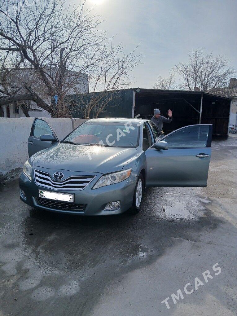 Toyota Camry 2011 - 170 000 TMT - Туркменабат - img 2