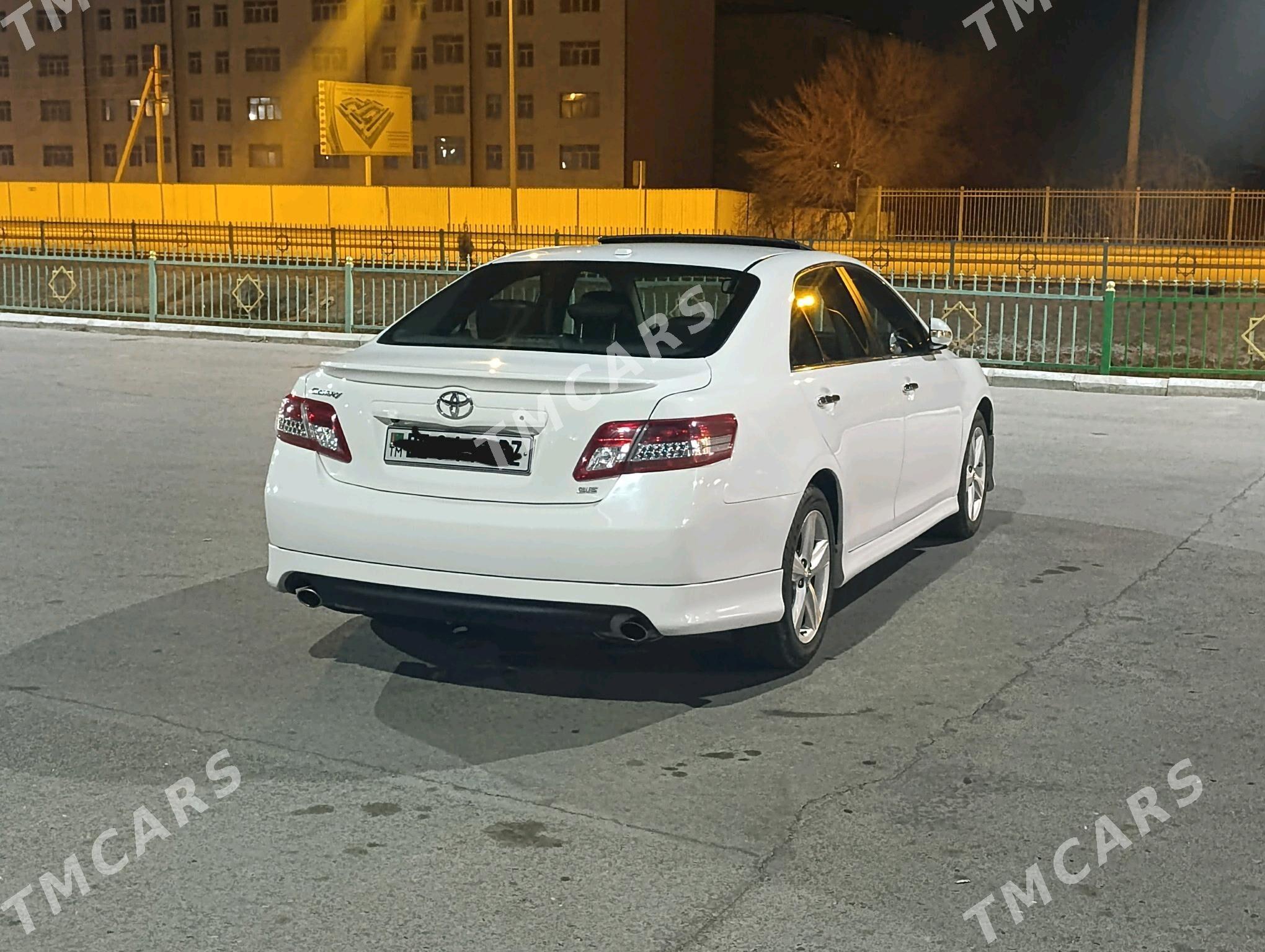 Toyota Camry 2010 - 220 000 TMT - Daşoguz - img 8