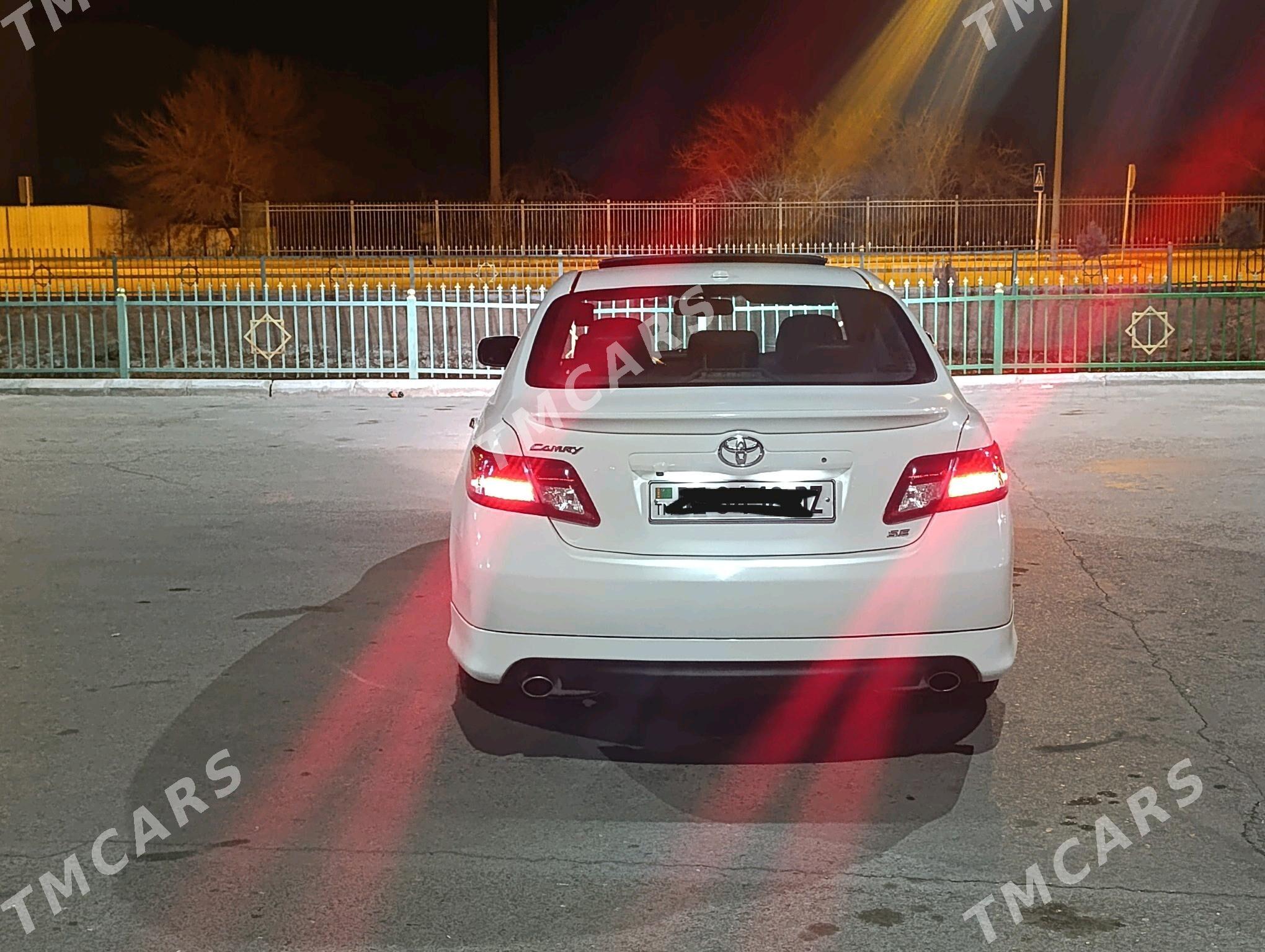 Toyota Camry 2010 - 220 000 TMT - Daşoguz - img 2