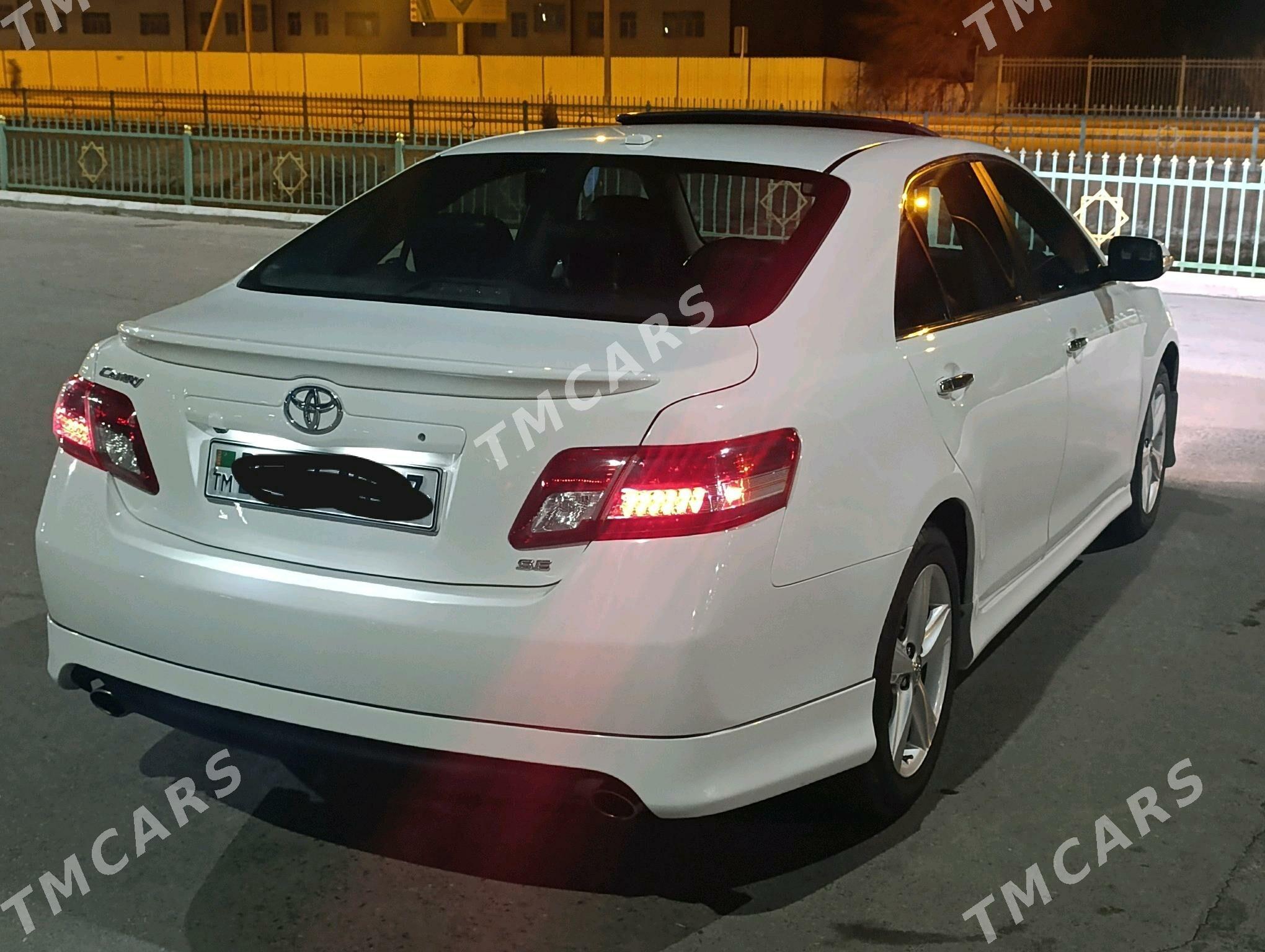 Toyota Camry 2010 - 220 000 TMT - Daşoguz - img 4