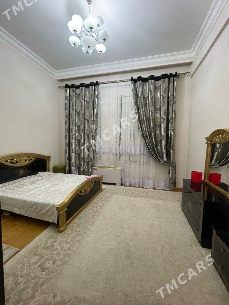 Çehow Elitka 4kom 200m² - Aşgabat - img 5