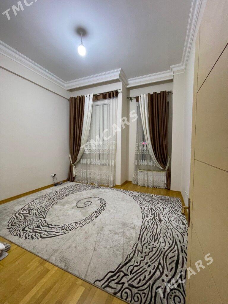 Çehow Elitka 4kom 200m² - Aşgabat - img 2