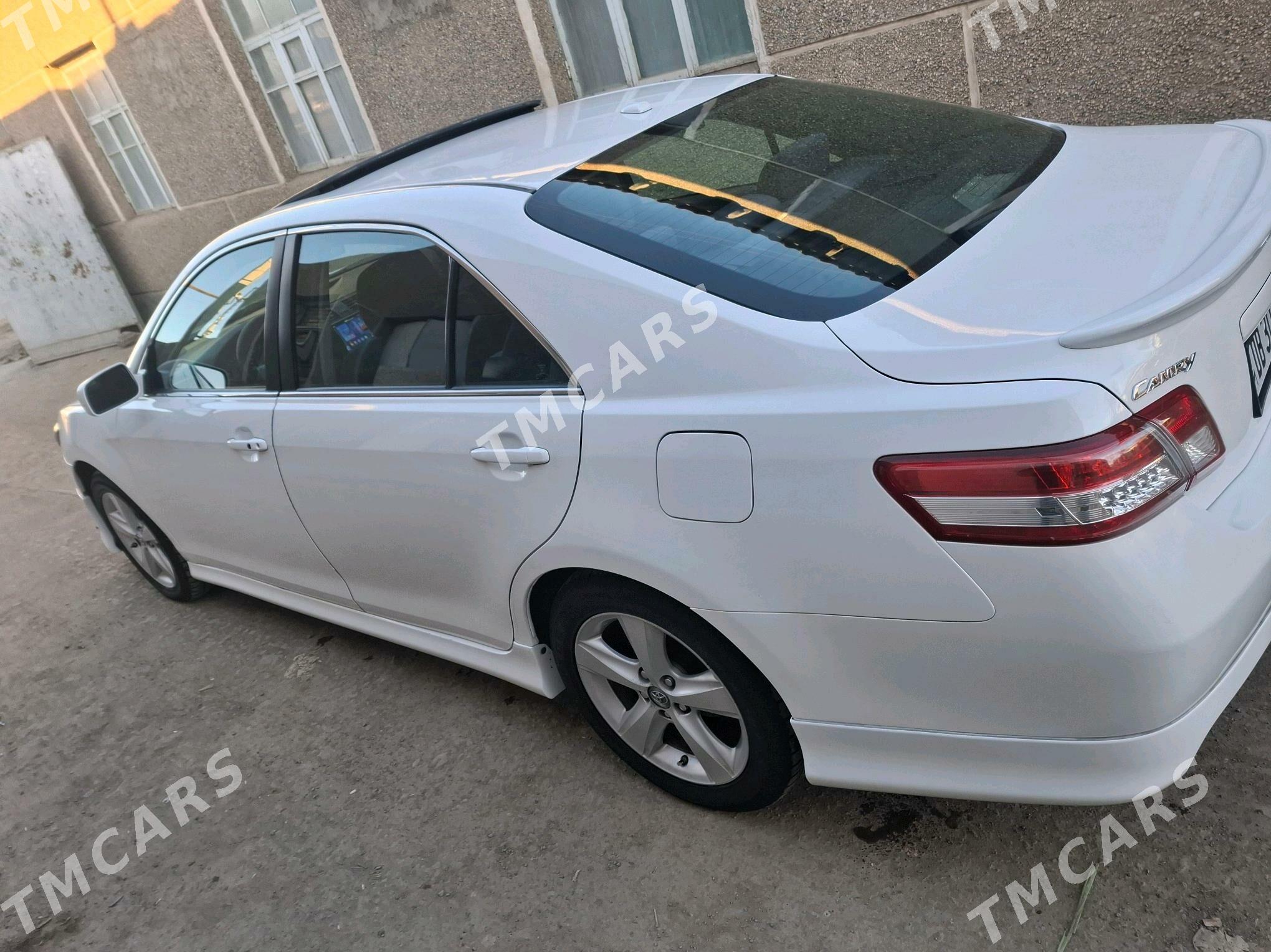 Toyota Camry 2011 - 234 000 TMT - Köneürgenç - img 2