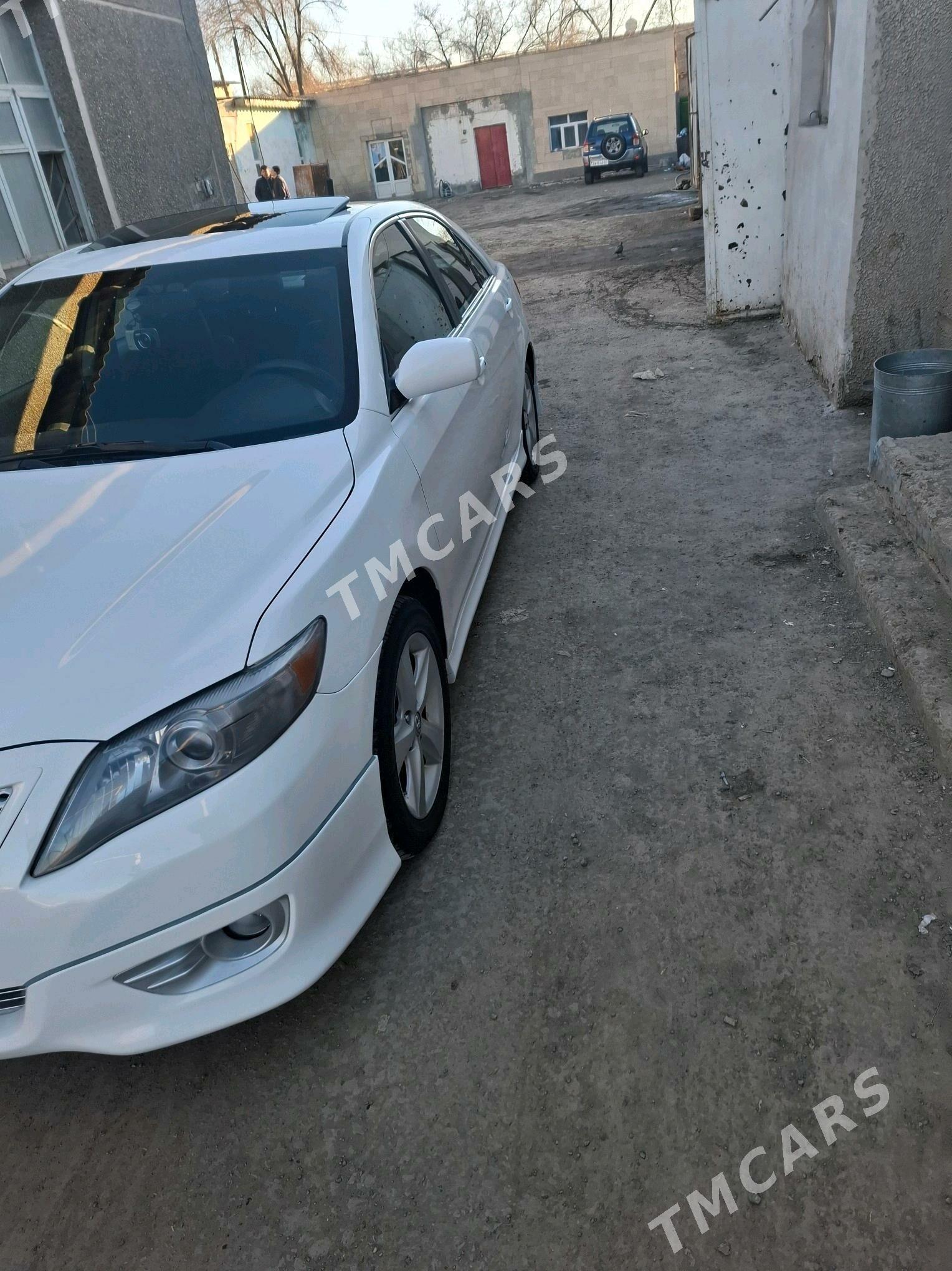 Toyota Camry 2011 - 234 000 TMT - Köneürgenç - img 6