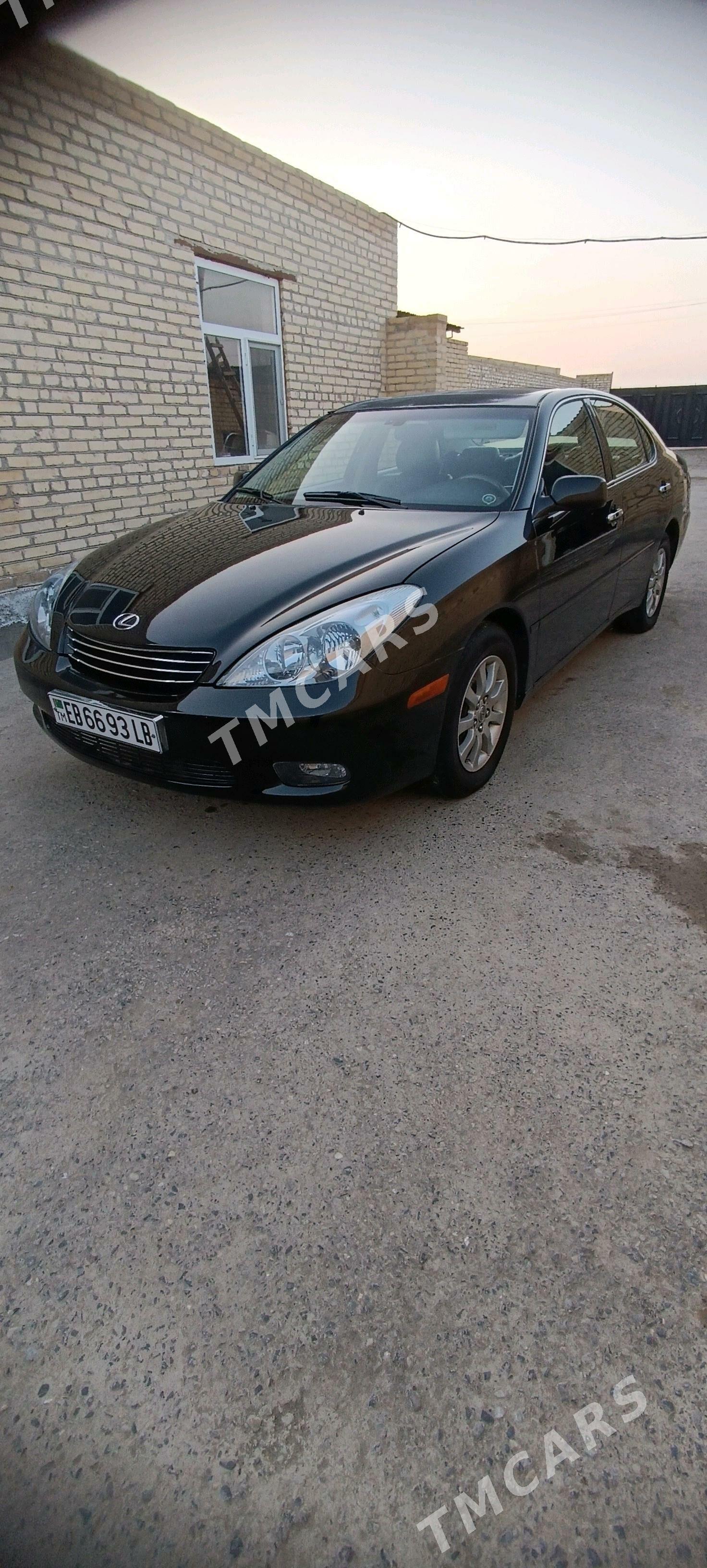 Lexus ES 2002 - 165 000 TMT - Farap - img 7