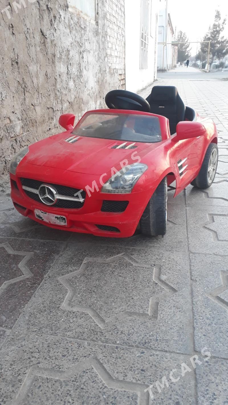 Maşin Mercedes-Benz SLS - Мары - img 3