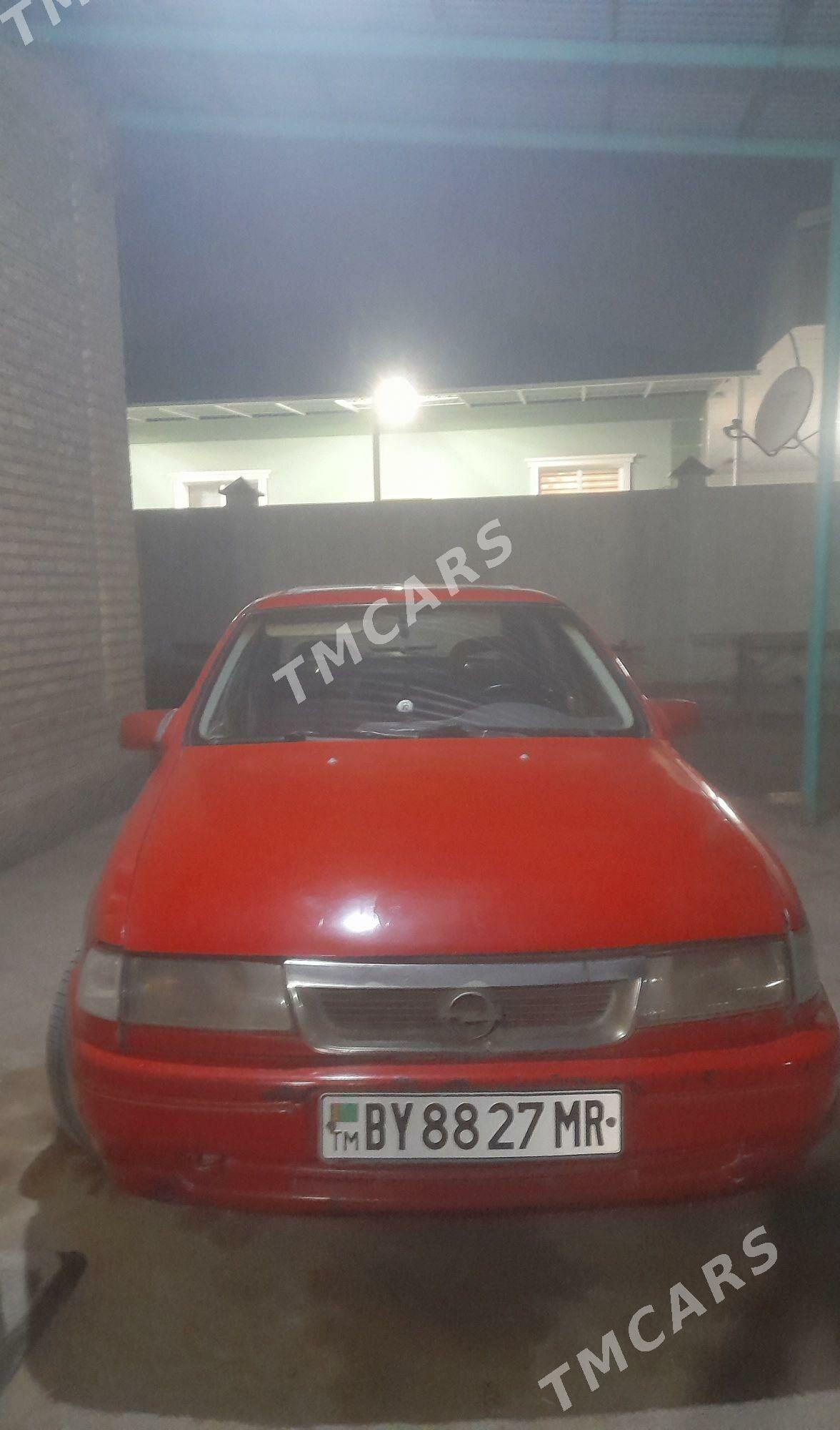 Opel Vectra 1992 - 15 000 TMT - Mary - img 2