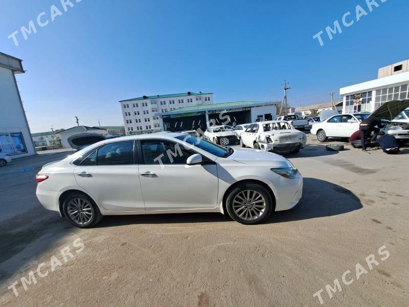 Toyota Camry 2017 - 215 000 TMT - Анев - img 3