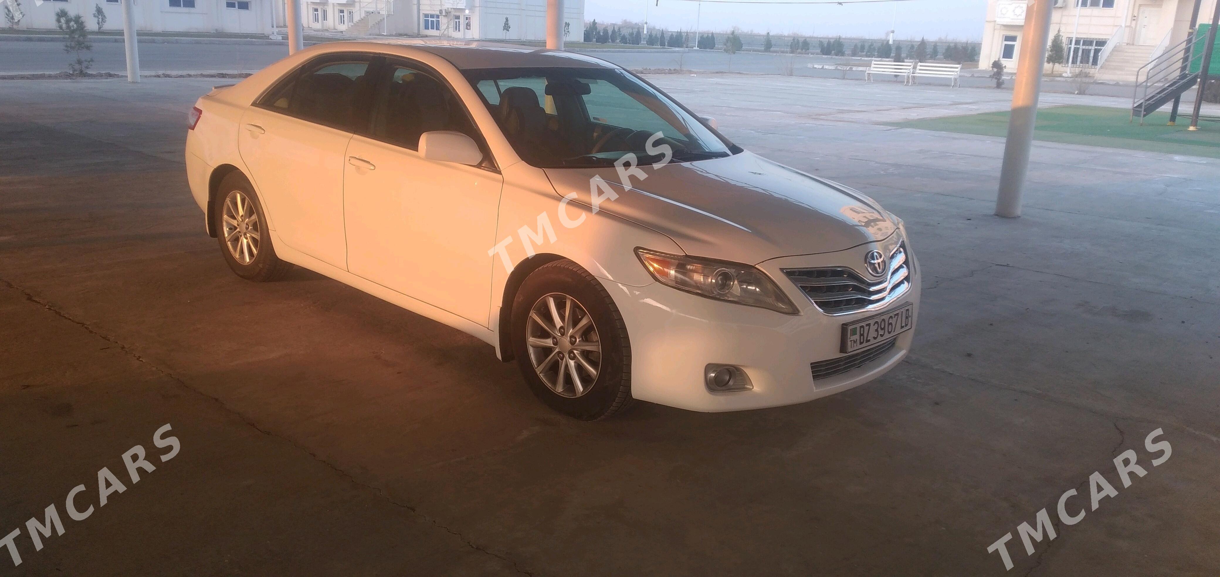 Toyota Camry 2010 - 160 000 TMT - Туркменабат - img 2