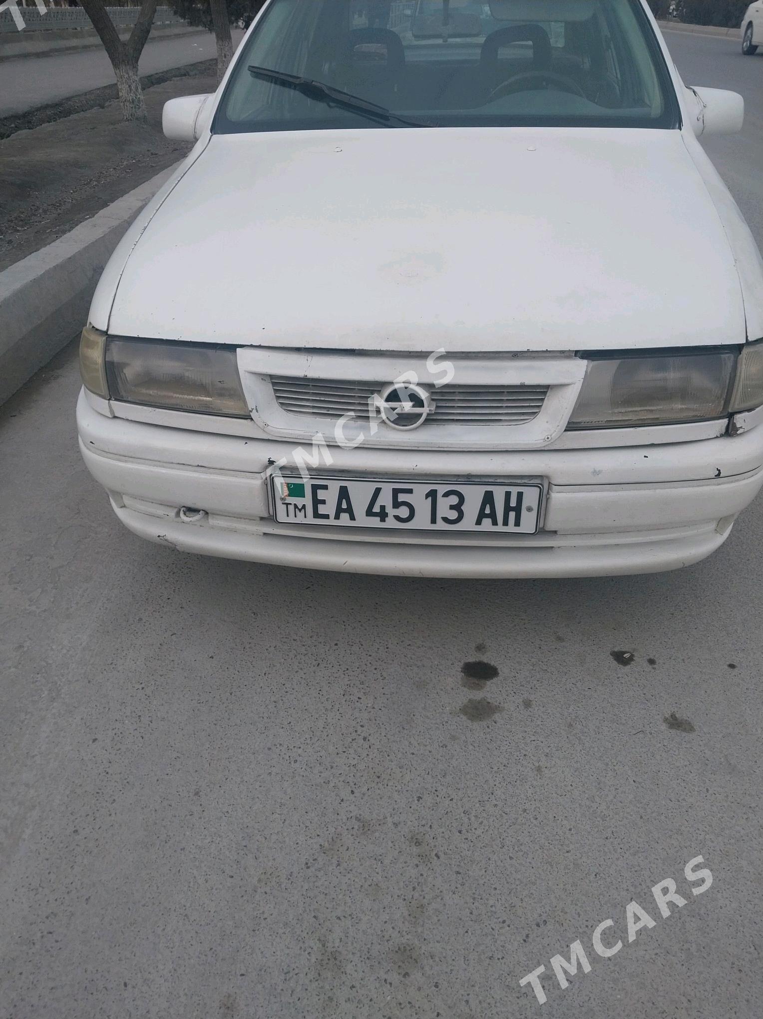 Opel Vectra 1991 - 22 000 TMT - Бахарден - img 2