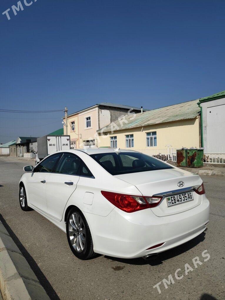 Hyundai Sonata 2010 - 134 000 TMT - Aşgabat - img 3