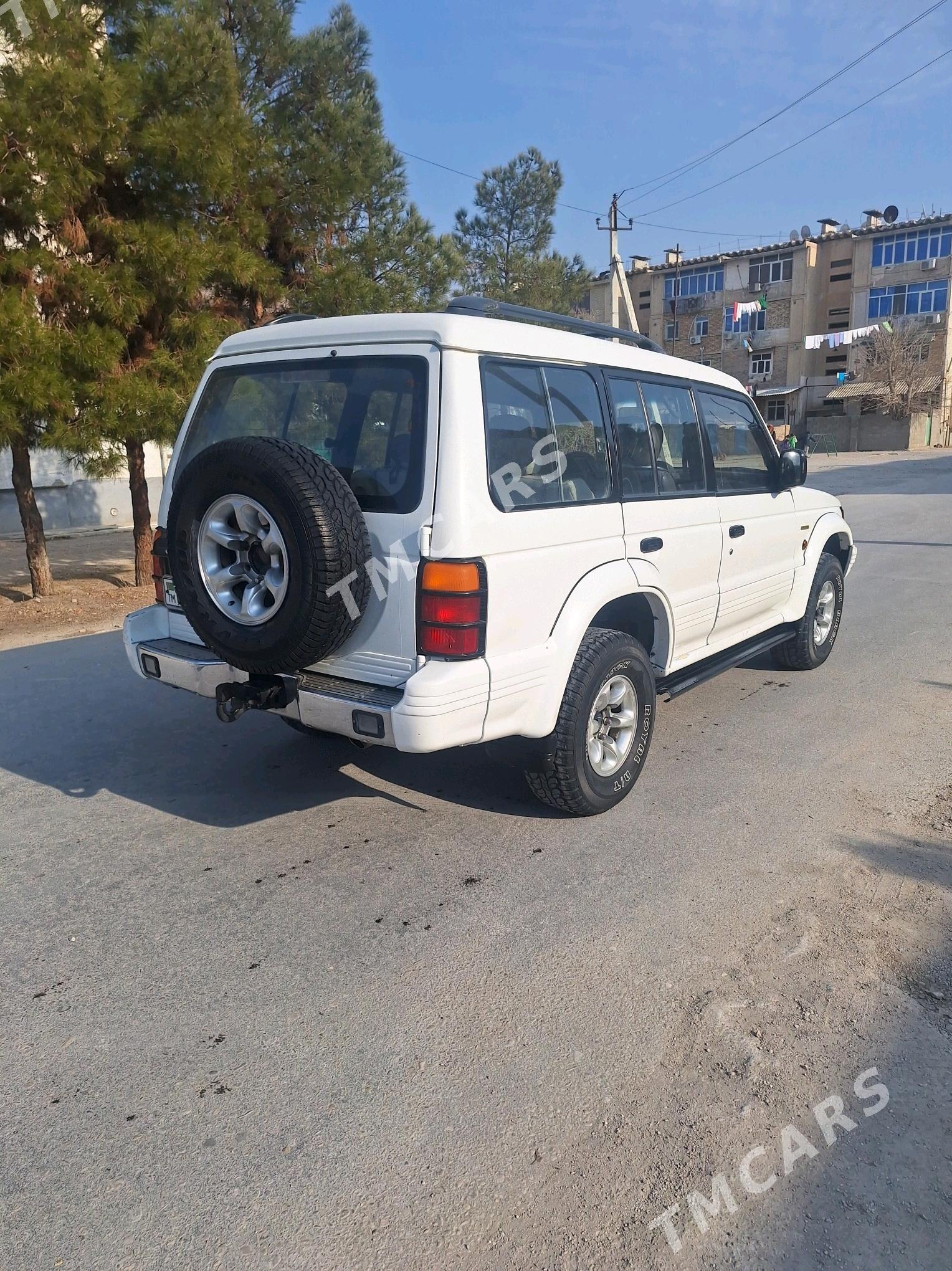 Mitsubishi Montero 1995 - 52 000 TMT - Балканабат - img 2