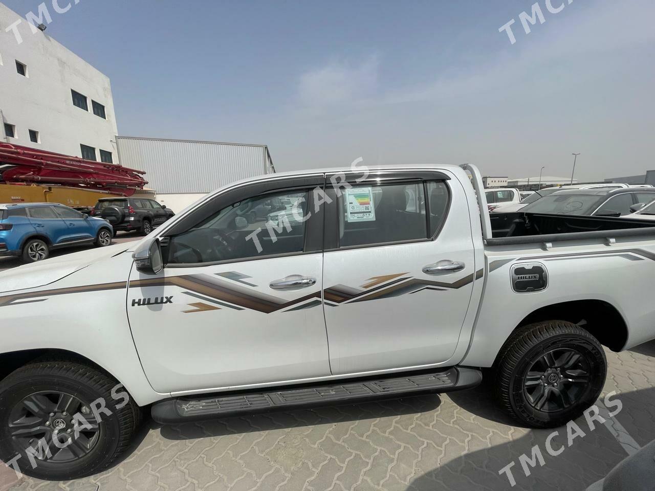 Toyota Hilux 2024 - 692 300 TMT - Aşgabat - img 8