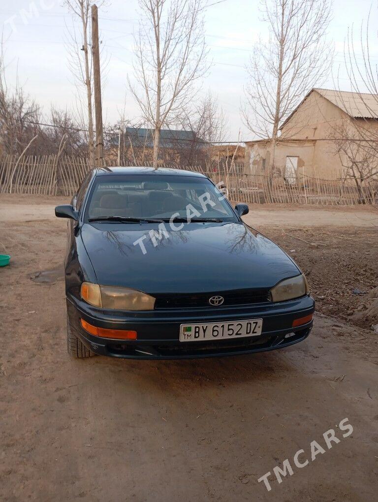 Toyota Camry 1993 - 62 000 TMT - Köneürgenç - img 3