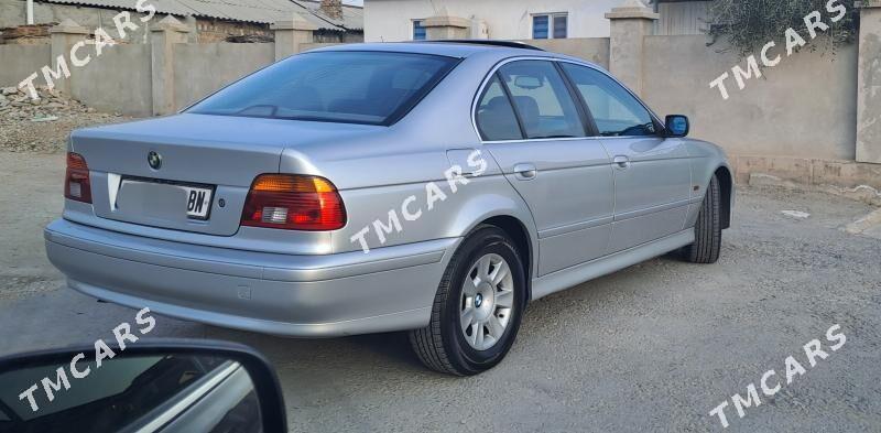 BMW E39 1999 - 90 000 TMT - Balkanabat - img 3