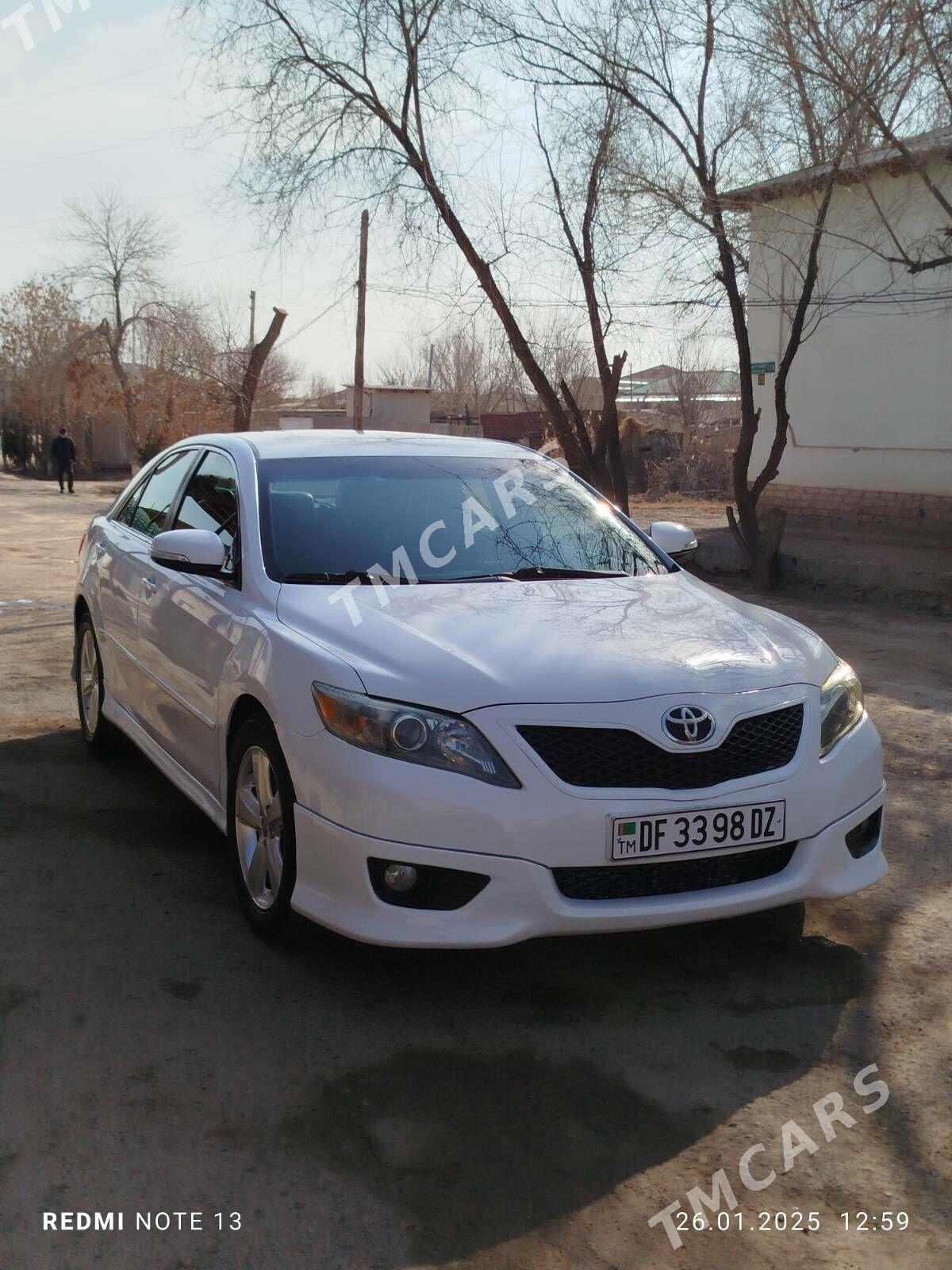 Toyota Camry 2011 - 215 000 TMT - Daşoguz - img 9