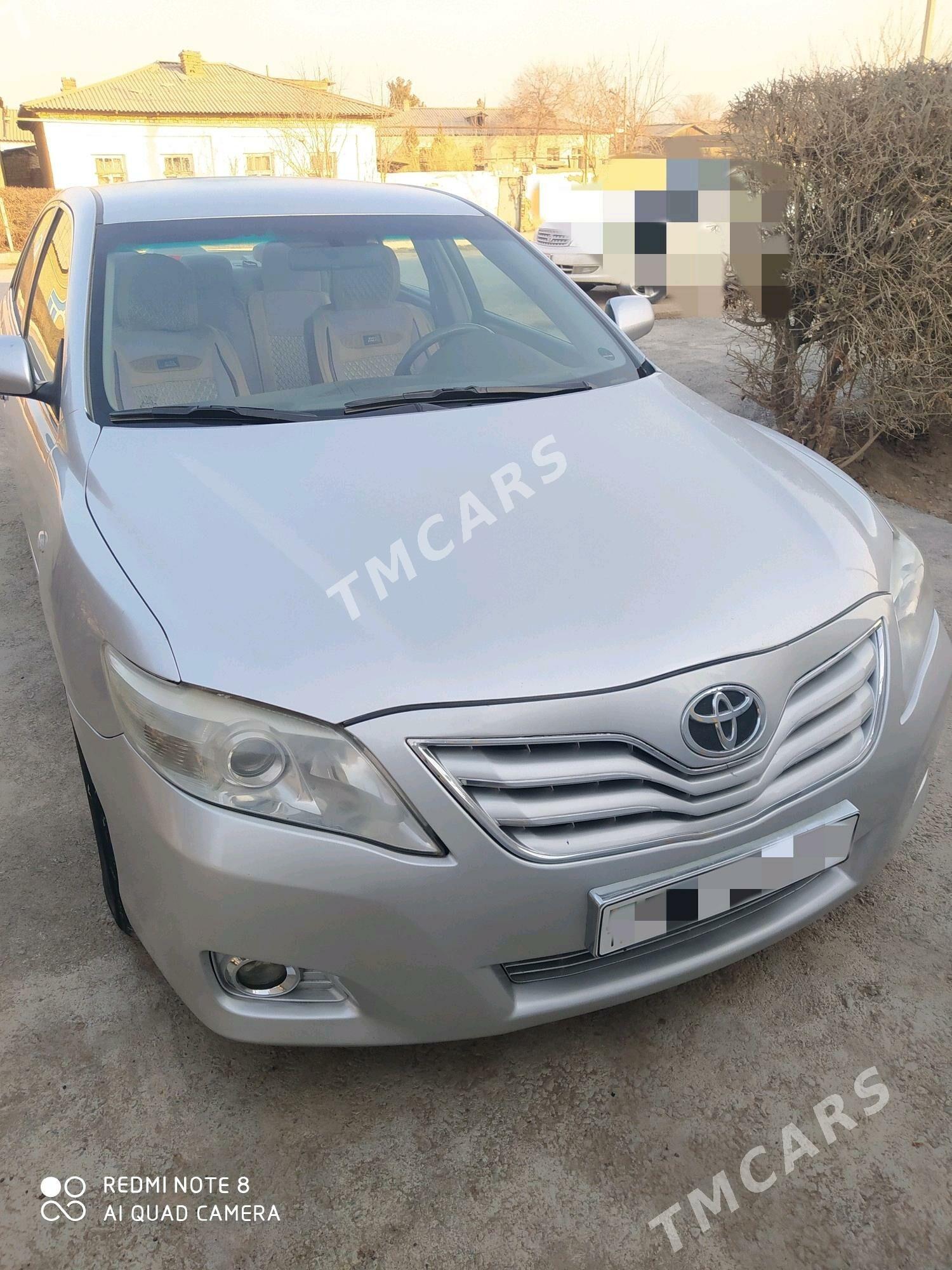 Toyota Camry 2011 - 135 000 TMT - Теджен - img 4