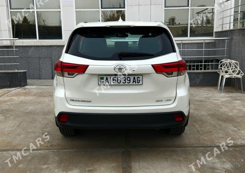 Toyota Highlander 2019 - 400 000 TMT - Aşgabat - img 5