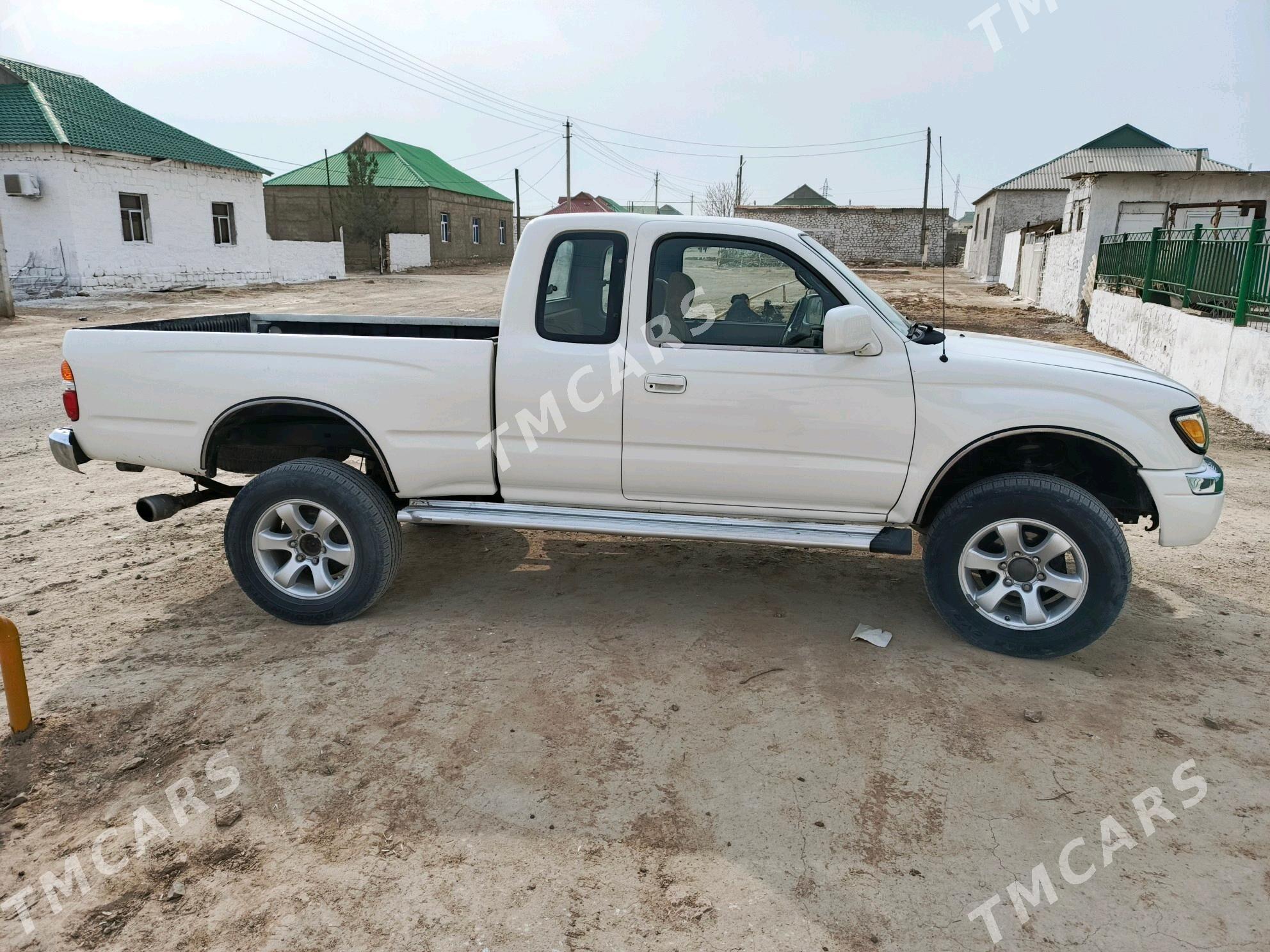 Toyota Tacoma 1993 - 70 000 TMT - Türkmenbaşy - img 3