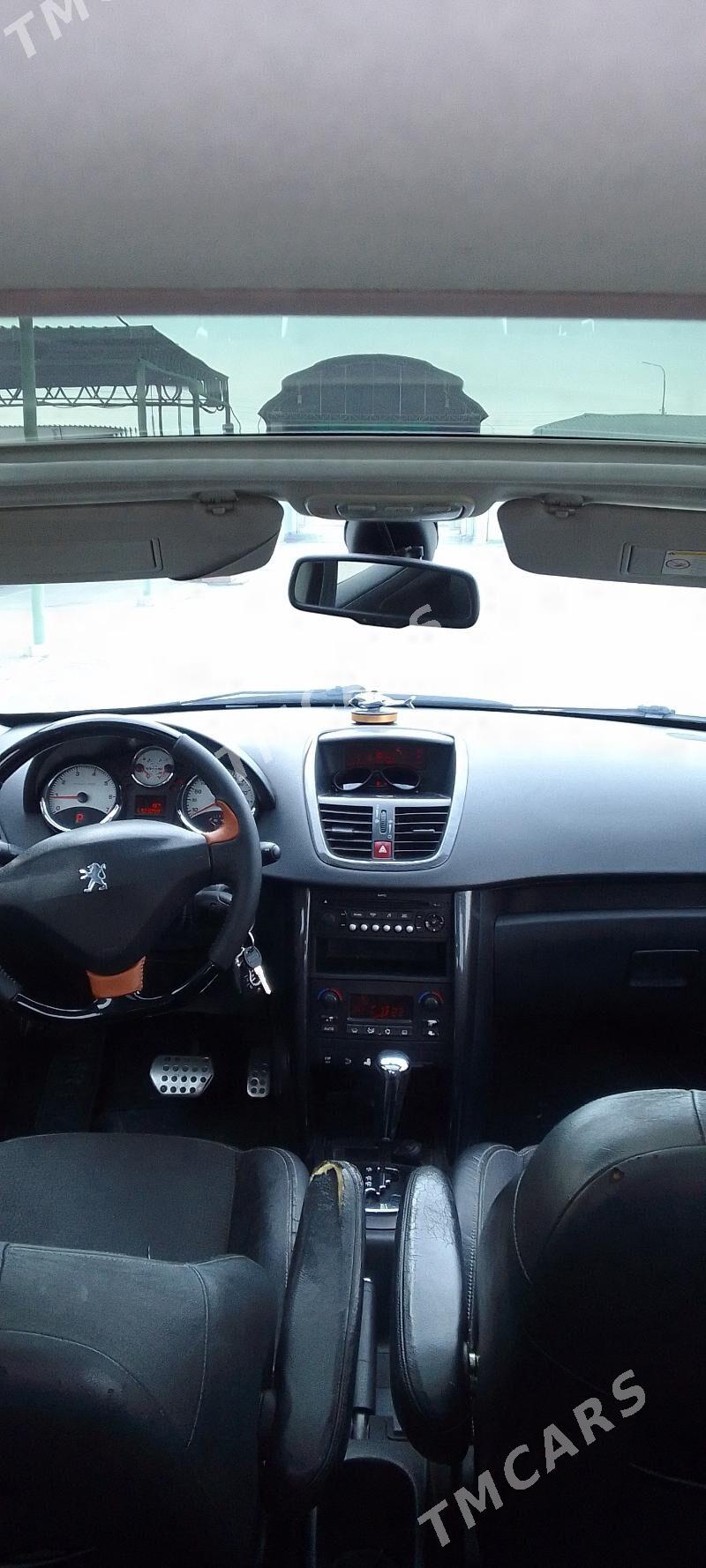 Peugeot 208 2008 - 105 000 TMT - Ак-Бугдайский этрап - img 3