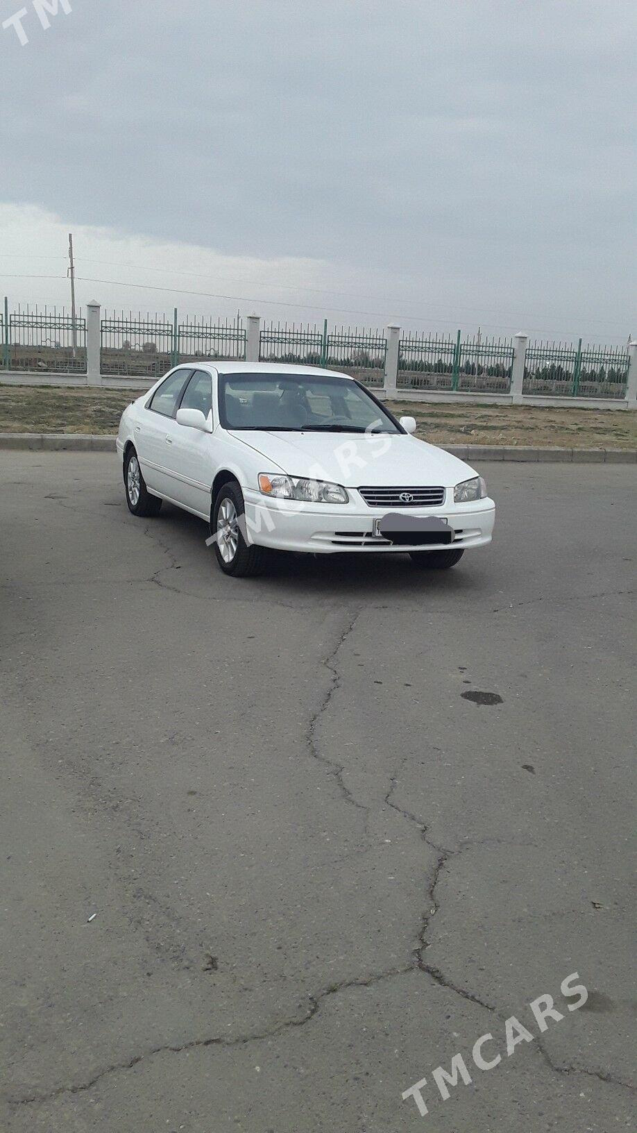 Toyota Camry 2002 - 120 000 TMT - Sakarçäge - img 2