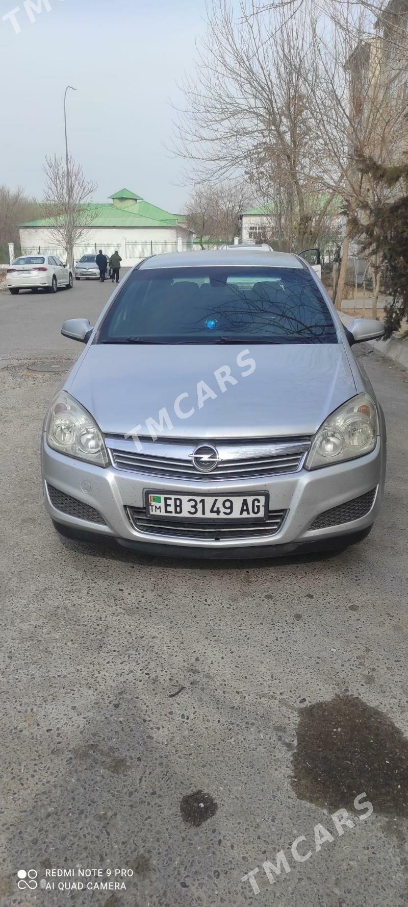 Opel Astra 2008 - 110 000 TMT - 11 mkr - img 2