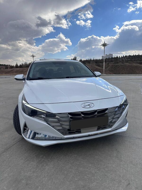 Hyundai Elantra 2021 - 290 000 TMT - Ашхабад - img 3