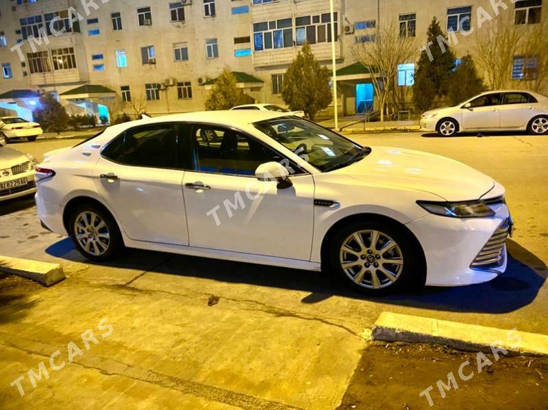 Toyota Camry 2018 - 223 000 TMT - Ашхабад - img 2